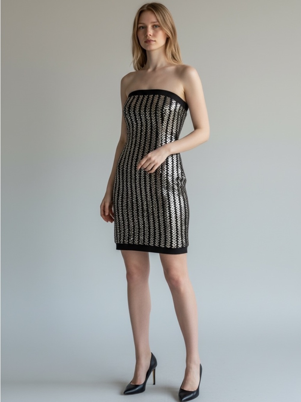 Black & White Crochet/Mesh Strapless Mini Dress – Size XS – Like New